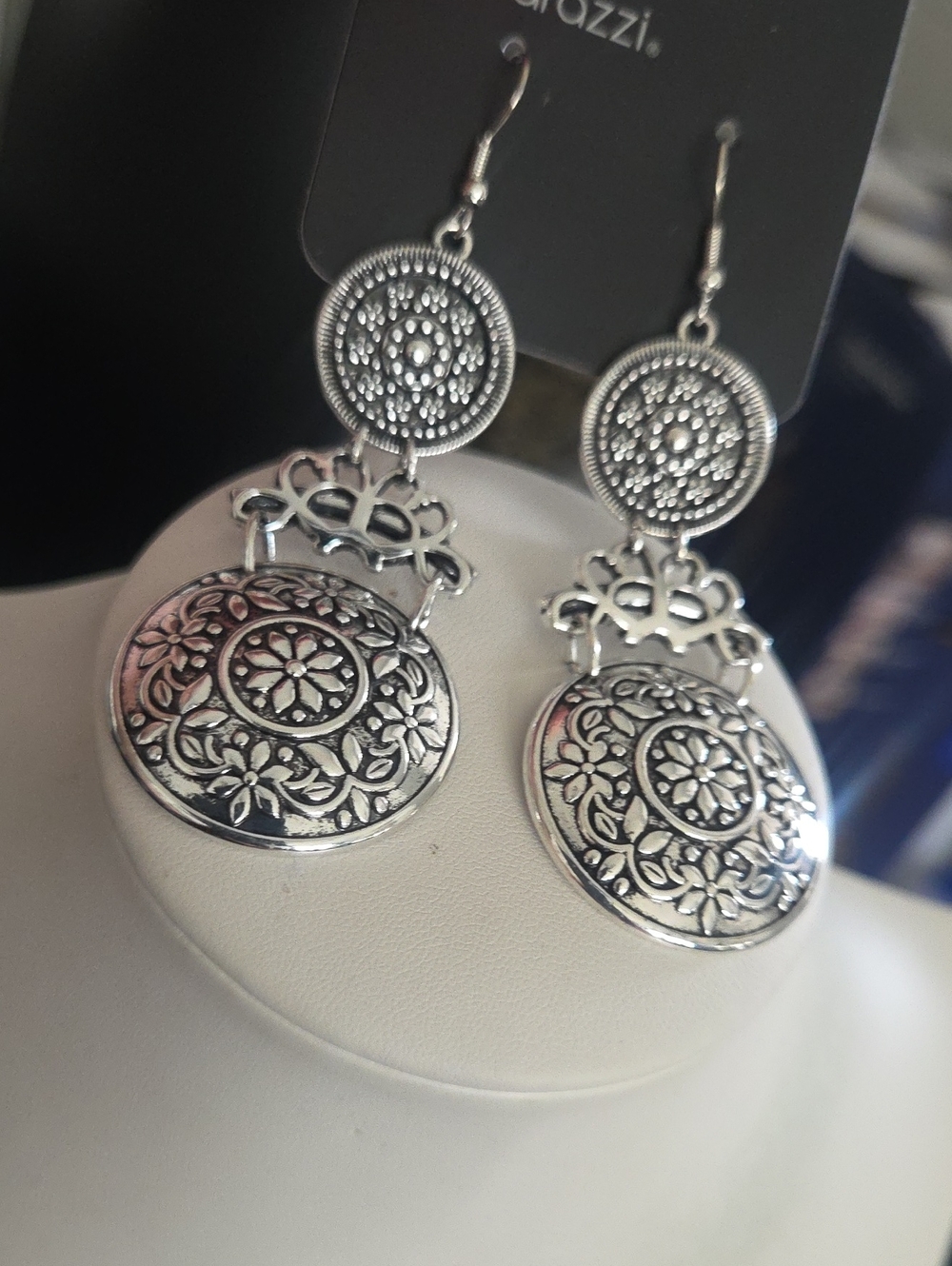 Paparazzi Garden Adventure Silvet Earrings NWT